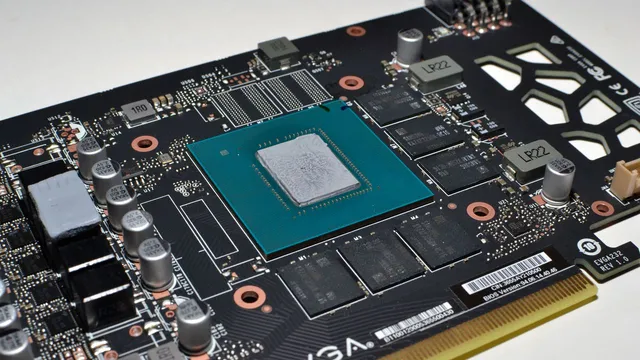 Modificador Inovador converte geladeira de topo em resfriador de GPU RTX 3060 co